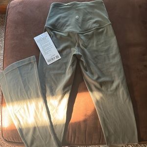 Lululemon Align HR Mini Flare Pant 32” - Olive green